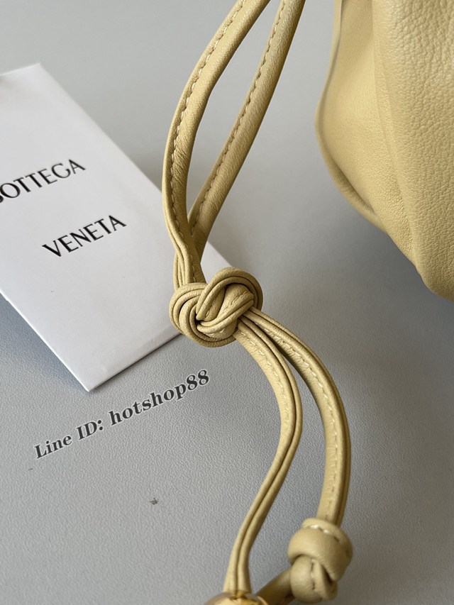 BV專櫃新款手工編織女包 葆蝶家Bottega Veneta抽繩手袋 bbv1135